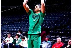 塔图姆迎来十赛季高光表现，澳大利亚队球迷沸腾！的简单介绍