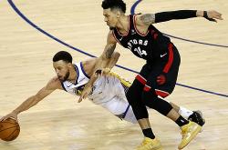 关于内马尔在勇士比赛中出色防守，回归赛场引发热议！的信息